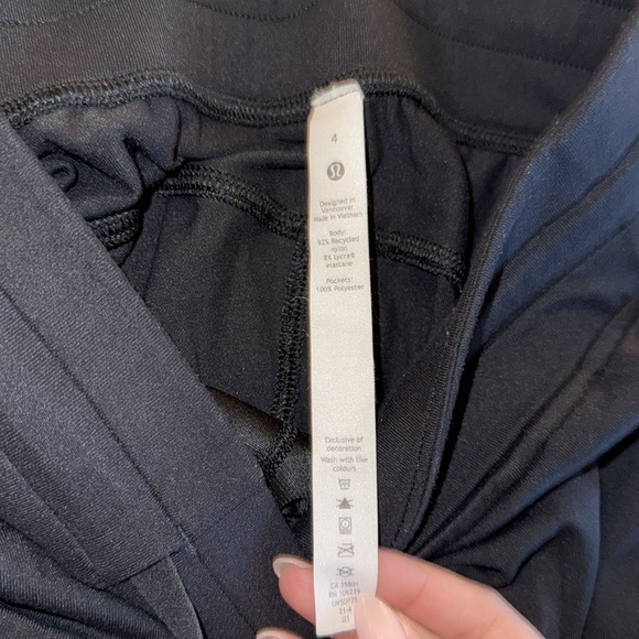 Ready To Rulu Joggers - Picture 4 of 5